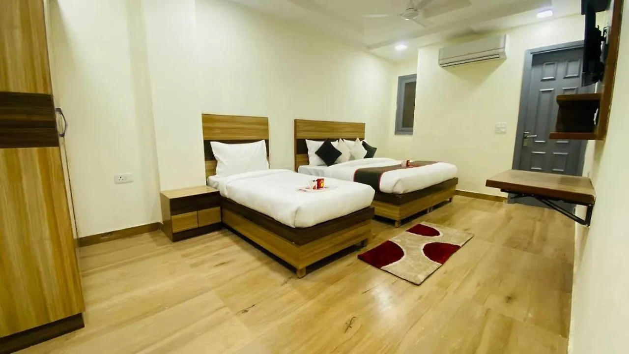 Townhouse Rohini Near Rithala Metro Station Hotel Delhi   Delhi (National Capital Territory of India)
