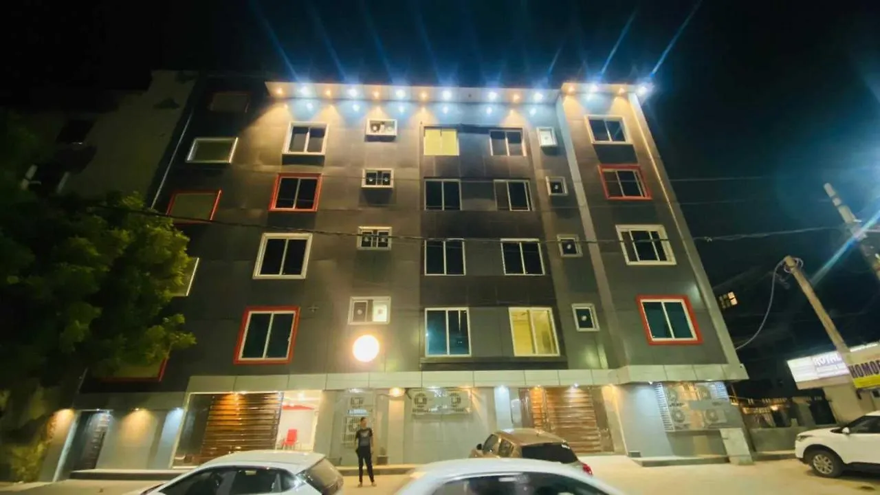 Townhouse Rohini Near Rithala Metro Station Hotel Delhi