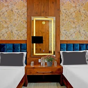 Hotel Collection O Shaurya